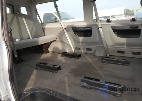 2009 Ford E-350 Super Duty Xl/Xlt z USA, uszkodzony, nr VIN 1FBSS31L59DA66812